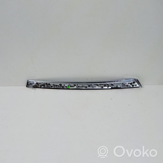 BMW 5 F10 F11 Front door trim bar 7225551