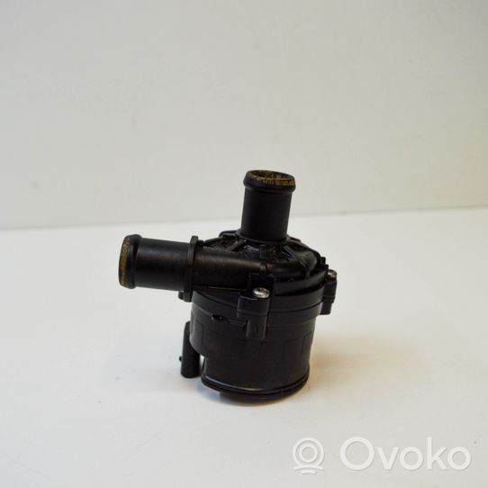 Volkswagen Golf VIII Pompe à eau de liquide de refroidissement 2Q0965567B