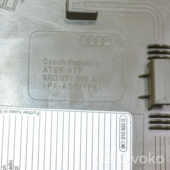 Audi Q5 SQ5 Garniture d'extrémité latérale du tableau de bord 8R0857086A