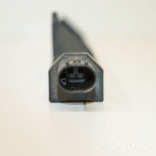 Volkswagen Golf VIII Antenne intérieure accès confort 5WA962131