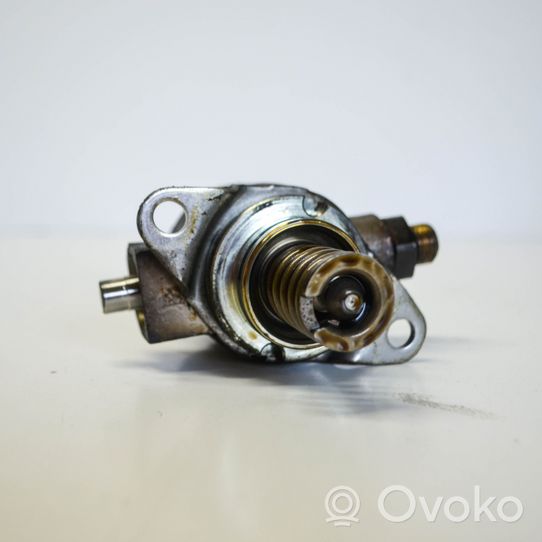 Audi Q3 8U Fuel injection high pressure pump 