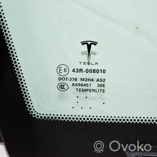 Tesla Model S Szyba karoseryjna tylna 600718800G