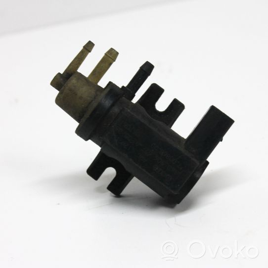 Audi A4 S4 B7 8E 8H Valvola centrale del freno 1K0906627A