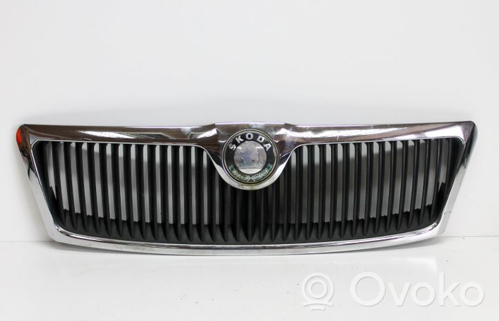 Skoda Octavia Mk2 (1Z) Grille de calandre avant 1Z0853668