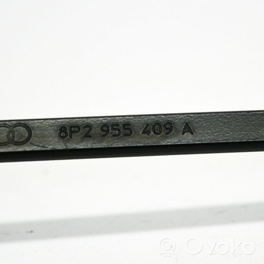 Audi A3 S3 8P Windshield/front glass wiper blade 8P2955409A