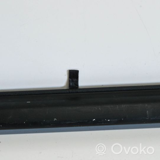 Volkswagen PASSAT B5 Parcel shelf load cover 