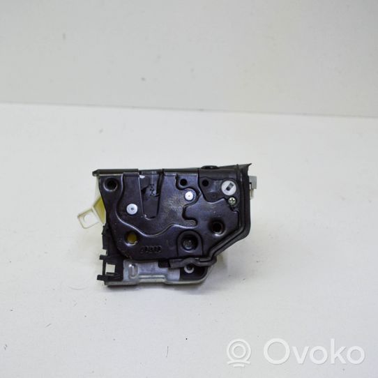 Audi A4 S4 B9 Etuoven lukko 8X0839016D