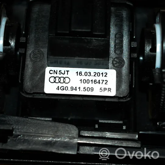 Audi A7 S7 4G Lango oro grotelės 4G0941509