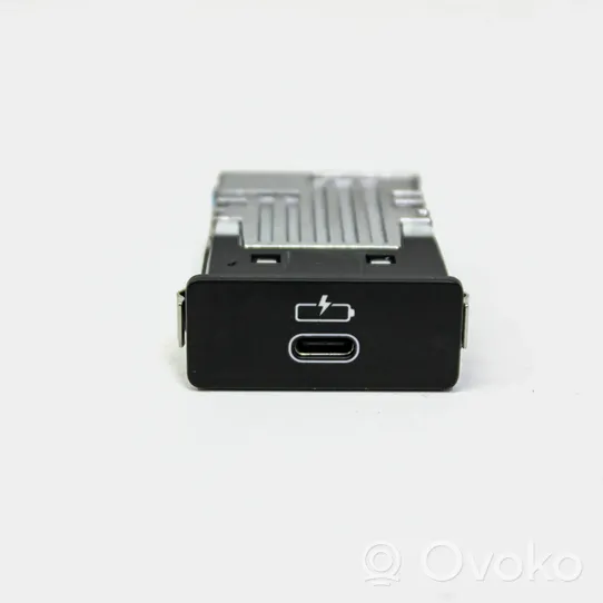 BMW X2 F39 USB-pistokeliitin 8711940