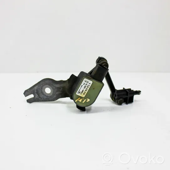 Audi Q7 4L Sensor de nivel del faro delantero/principal 7L6616213