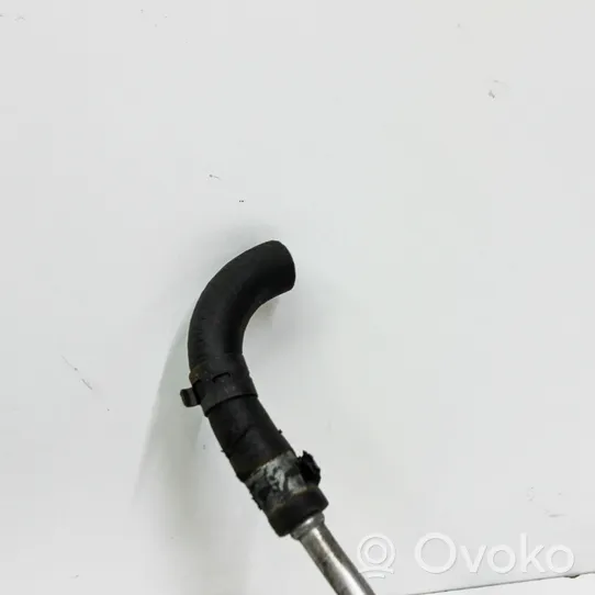 Volkswagen Eos Tuyau d'alimentation conduite de carburant 