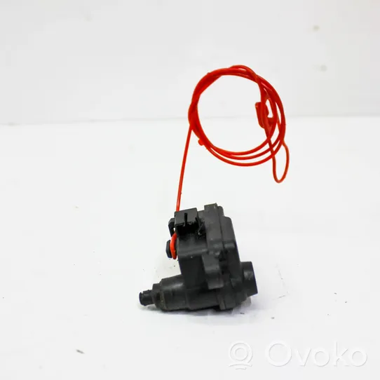 Audi A6 C7 Serratura del tappo del serbatoio del carburante 4L0862153C