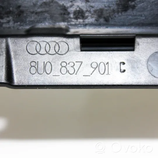 Audi Q3 8U Etuoven lasin muotolista 8U0837901C