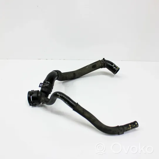 Volkswagen Golf VII Tubo flessibile del liquido di raffreddamento del motore 5Q0122157AK