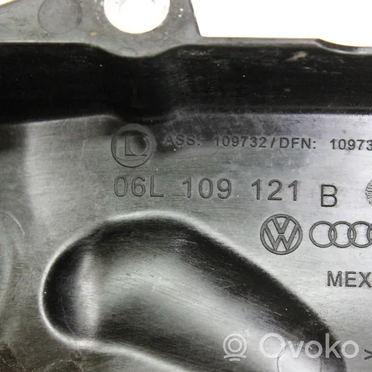 Audi Q5 SQ5 Inne części komory silnika 06L109121B