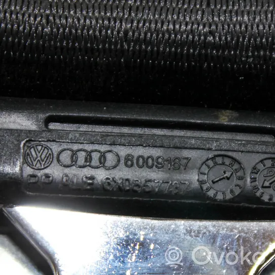 Volkswagen Touran I Ceinture de sécurité (3ème rang) 6X0857737