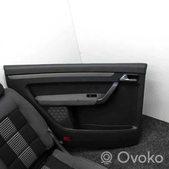 Volkswagen Touran I Juego del asiento 