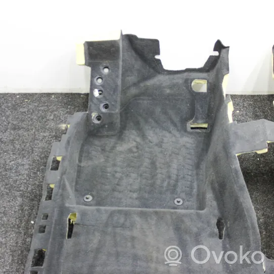 Audi Q3 8U Tappeto per interni 8U1863021A