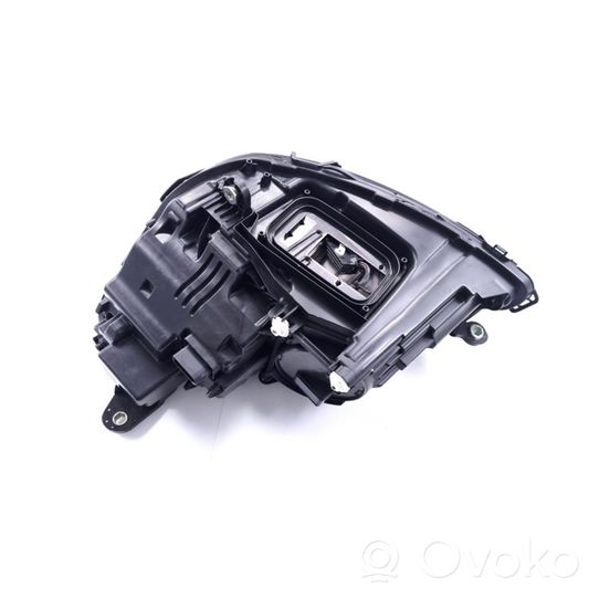 Mercedes-Benz E W213 Lampa przednia A2139063810