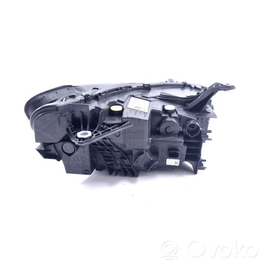 BMW 2 Active Tourer U06 Phare frontale 5A42243-01