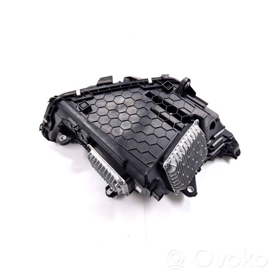 Mercedes-Benz SL R232 Lampa przednia A2329061103