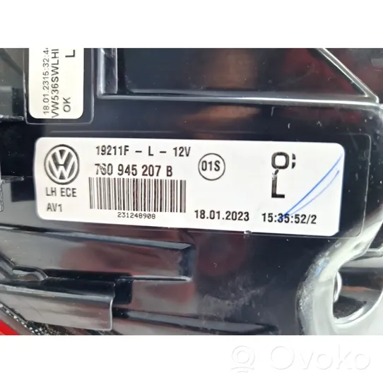 Volkswagen Touareg III Rear/tail lights 760945207B