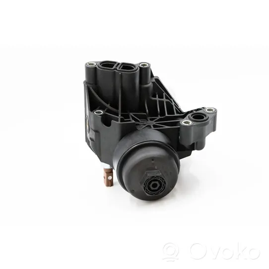 Skoda Rapid (NH) Supporto di montaggio del filtro dell’olio 03N115389A