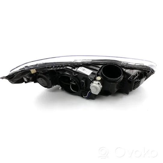 Citroen C5 Lampa przednia 89905355