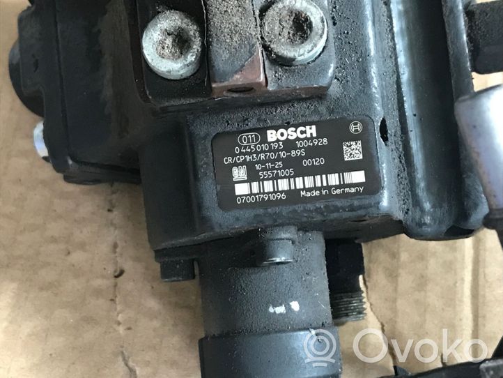 Opel Astra J Pompa ad alta pressione dell’impianto di iniezione 55571005