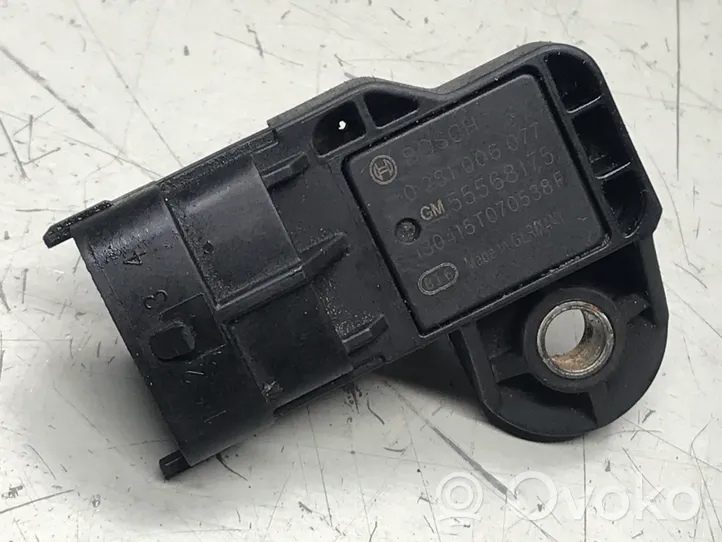 Opel Astra J Sensore di pressione 55568175