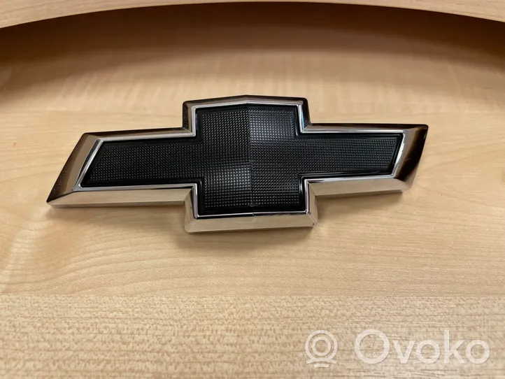 Chevrolet Camaro Valmistajan merkki/logo/tunnus 84690305