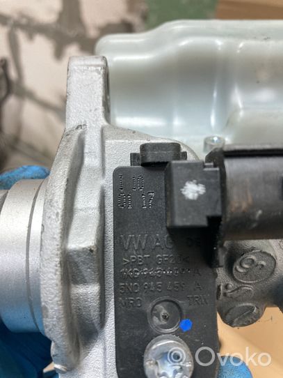 Audi Q3 8U Główny cylinder hamulca 5N0945459A