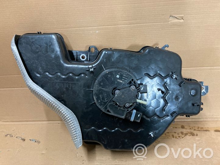 Audi Q3 8U Zbiornik płynu AdBlue 5N0131877