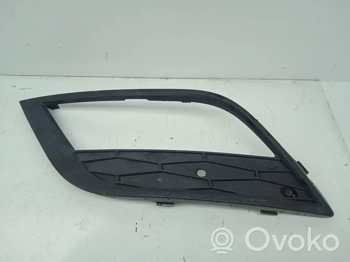 Seat Toledo IV (NH) Grille d'aile 6JA807681