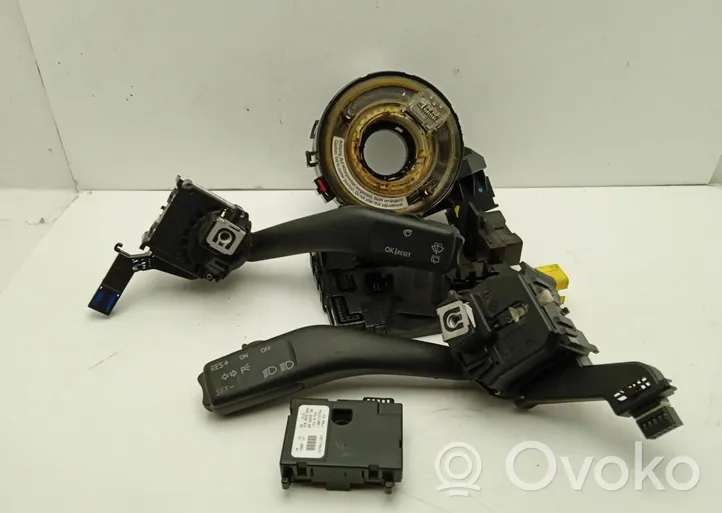 Volkswagen Touran I Interruttore di regolazione dell’illuminazione del quadro 1K0953519A