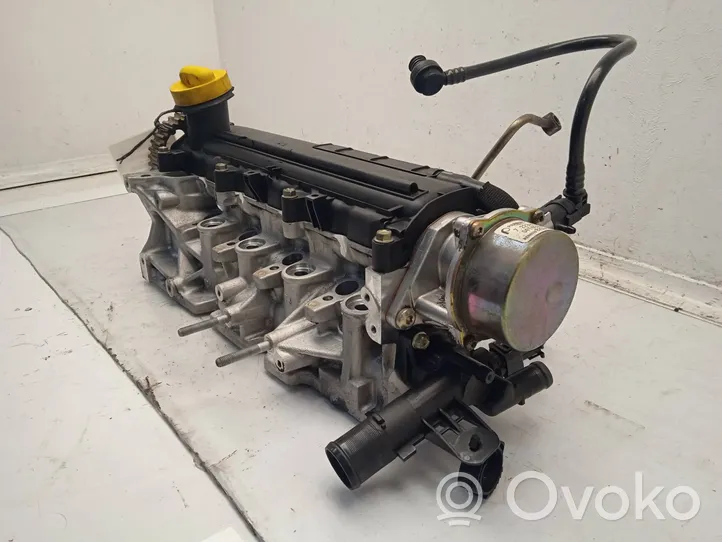 Renault Megane II Engine head K9K728