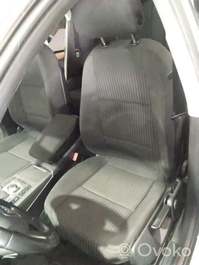 Audi A6 S6 C6 4F Asiento delantero del conductor 