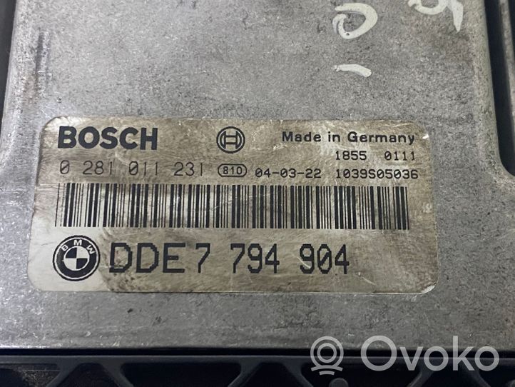 BMW 7 E65 E66 Dzinēja vadības bloks 7794904