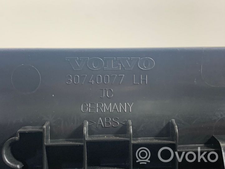 Volvo C30 Rear sill trim cover 30740077