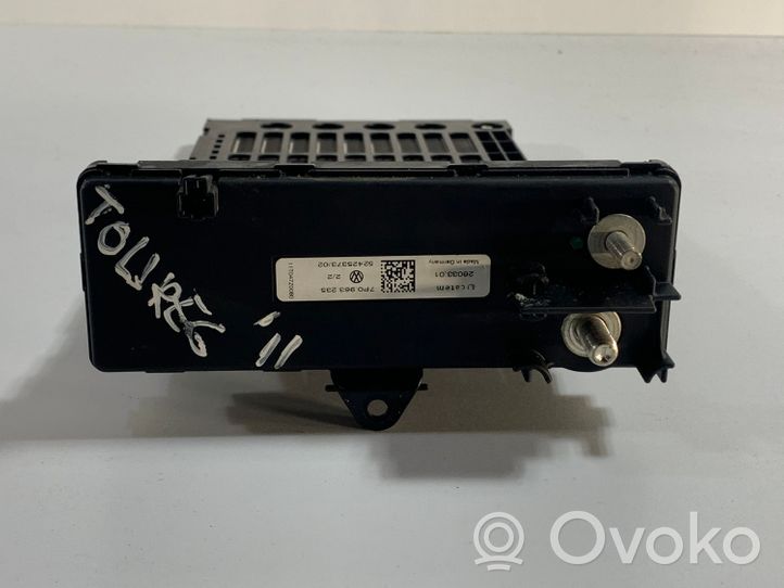 Volkswagen Touareg II Radiateur électrique de chauffage auxiliaire 7P0963235