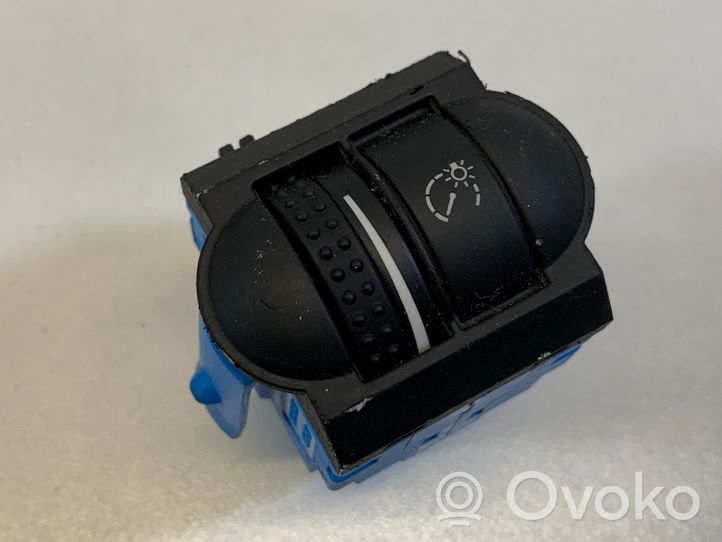 Volkswagen Touareg I Interruttore di regolazione dell’illuminazione del quadro 7L6941334