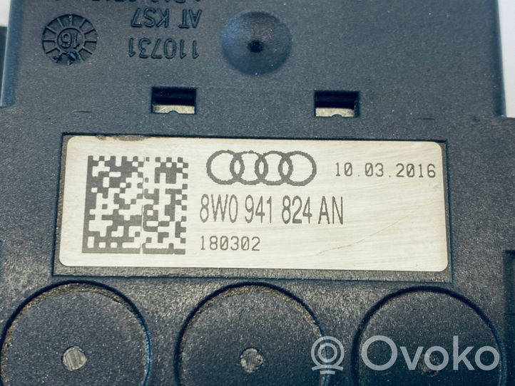 Audi A4 S4 B9 8W Modulo del convertitore di tensione/trasformatore 8W0941824AN