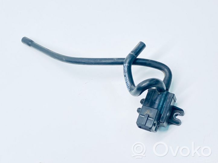 Volvo XC60 Zawór podciśnienia / Elektrozawór turbiny 31422233