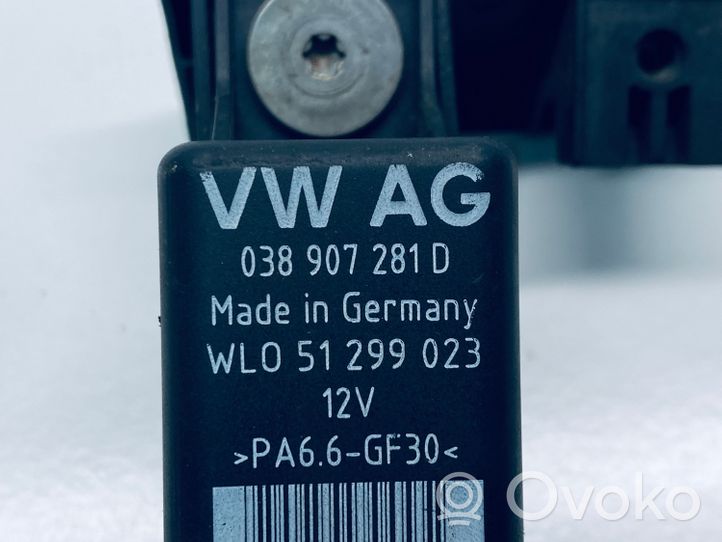 Volkswagen Golf VI Hehkutulpan esikuumennuksen rele 038907281D