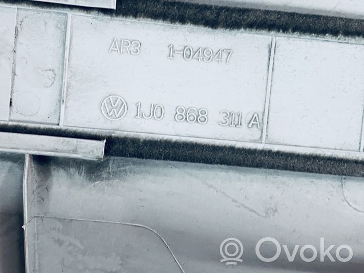 Volkswagen Caddy (B) Revêtement de pilier (haut) 2K0867243L