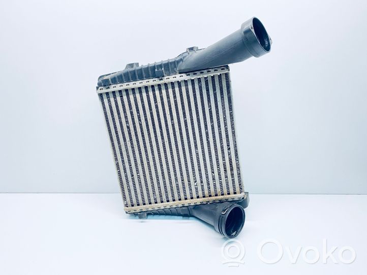 Volkswagen Touareg II Intercooler radiator 7L6145803H