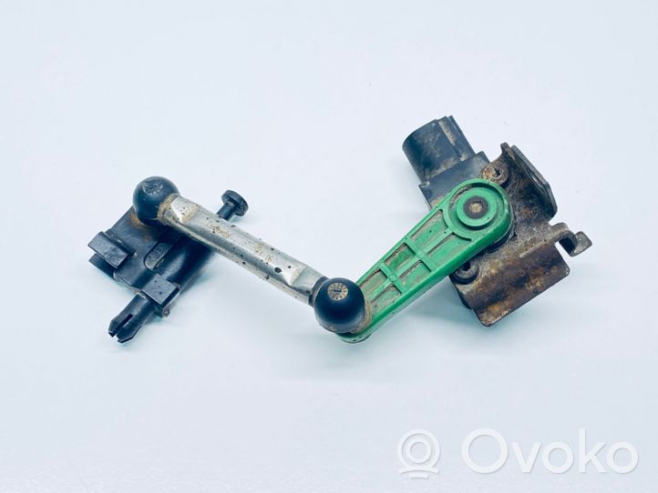 Volkswagen Touareg II Priekšpusē piekares augstuma sensors 7P0616214