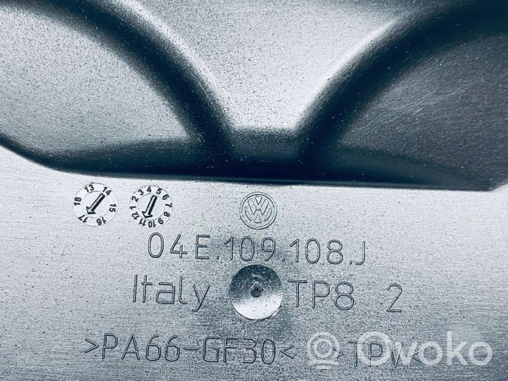 Volkswagen Golf VII Protezione cinghia di distribuzione (copertura) 04E109108J
