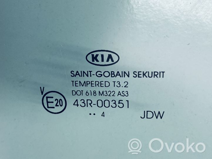 KIA Ceed Vetro del finestrino della portiera posteriore 83420A2210