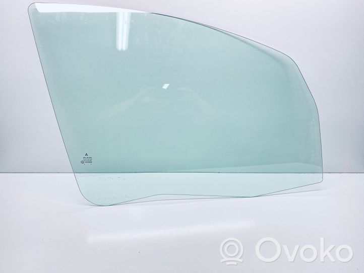 Mitsubishi Colt Front door window glass four-door MR959286